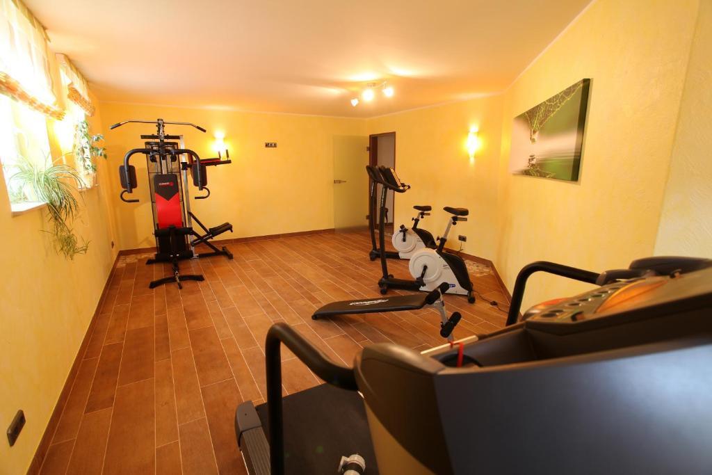 Landhotel Teuteberg Bad Arolsen Bagian luar foto