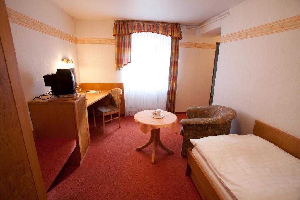 Landhotel Teuteberg Bad Arolsen Ruang foto